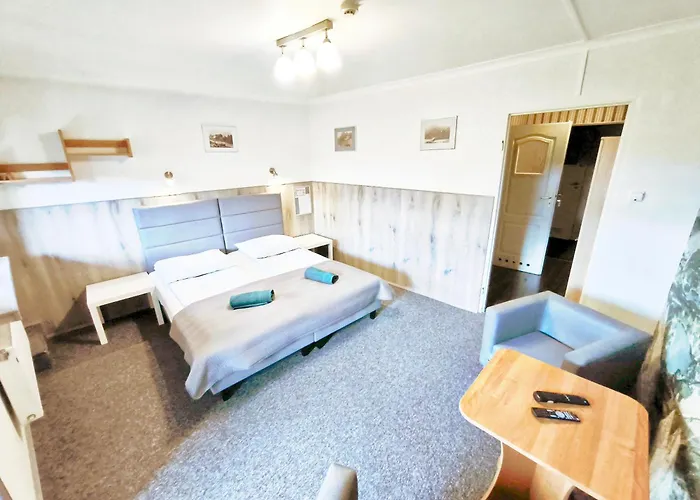 Pokoje Goscinne I Apartamenty Krupowki 19